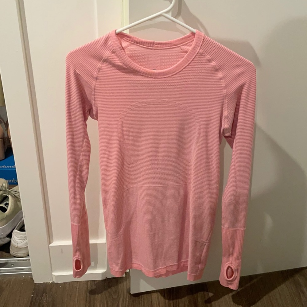 Lululemon Swiftly Tech Long Sleeve